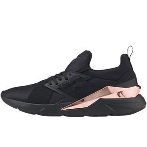 Puma muse sneaker size 7